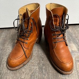 Red Wing Heritage - Clara Women 8 Wide